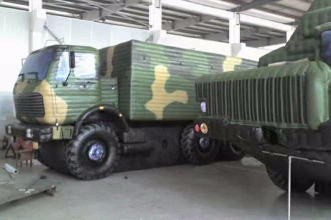 西藏大型军事车